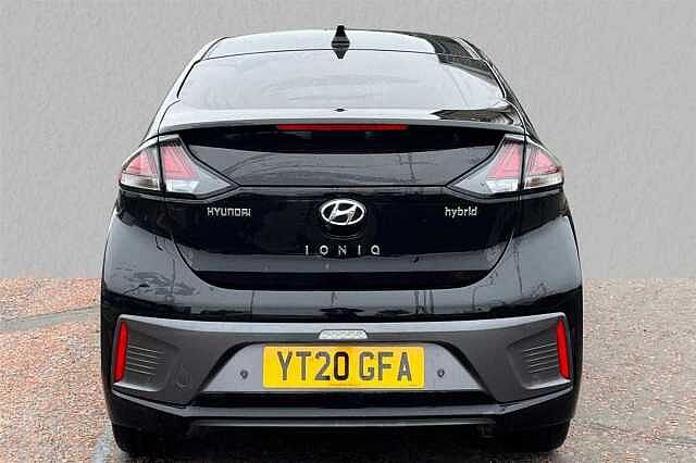 Hyundai IONIQ 1.6 GDi (105ps) Premium SE Hybrid DCT 5Dr HB