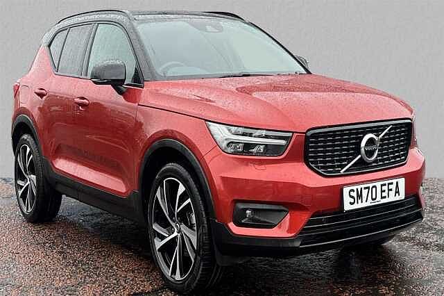 Volvo XC40 SUV 2.0 B4 (197bhp) AWD R-Design Pro Red